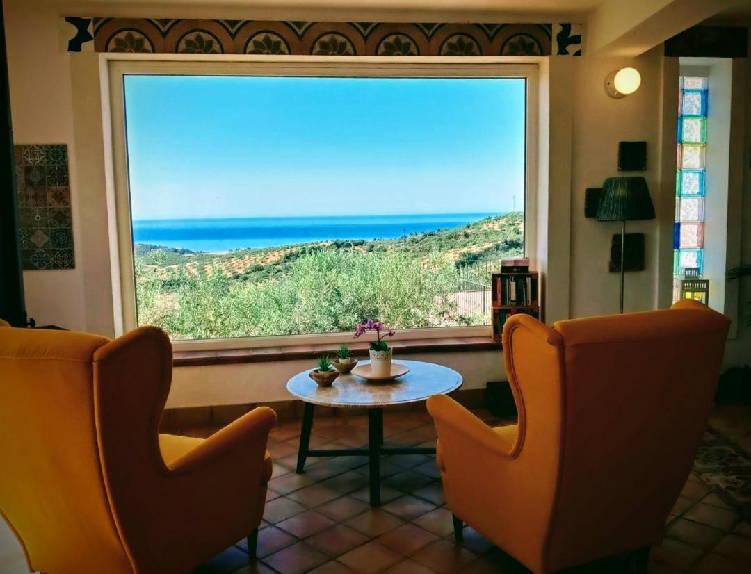 Villa Immersa In Oliveto Vista Mare Sciacca Bagian luar foto