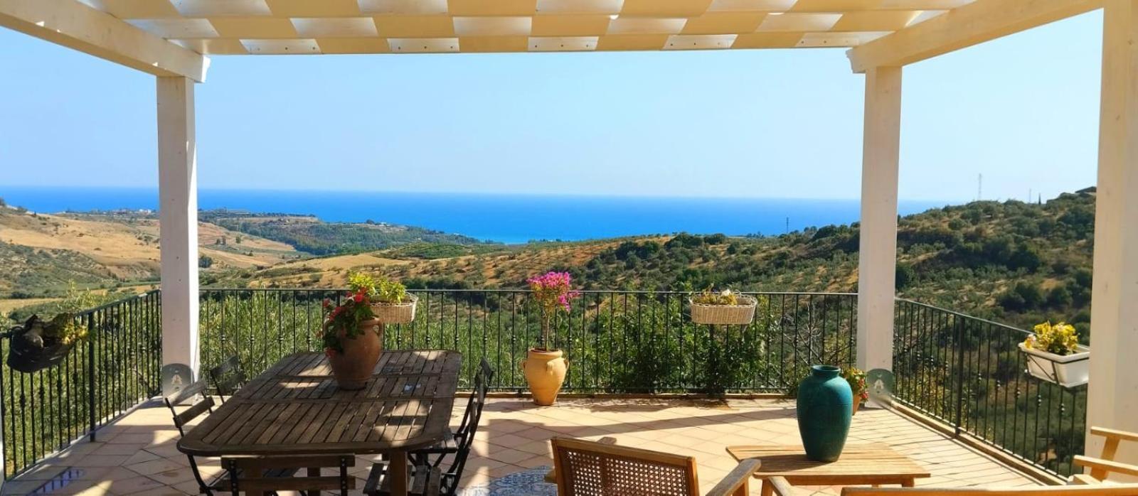 Villa Immersa In Oliveto Vista Mare Sciacca Bagian luar foto